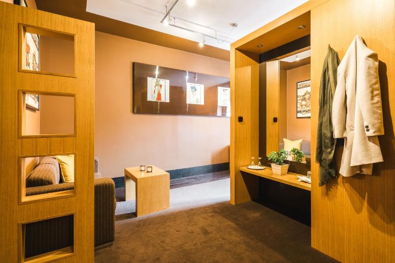 Junior Suite image 3