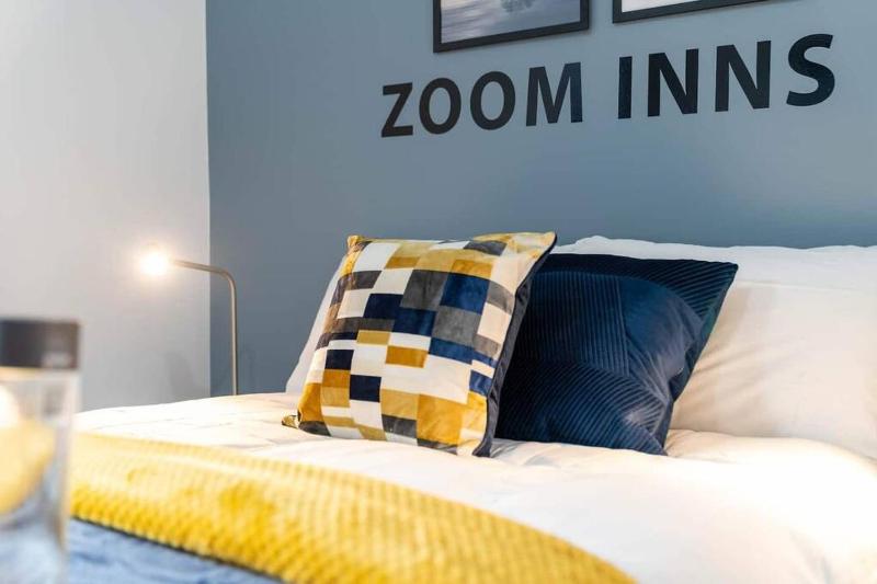 Charming Urban Retreat Steps From Attractions - image 4