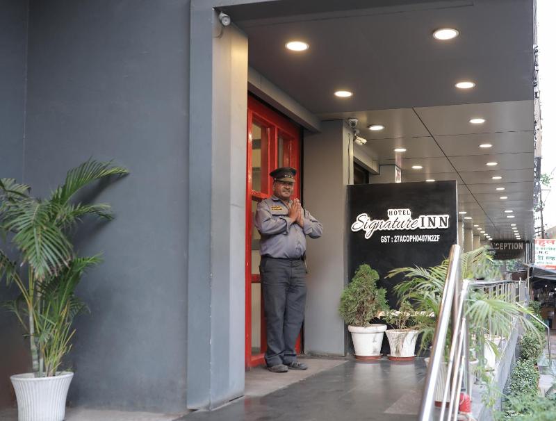 HOTEL SIGNATURE INN - image 11