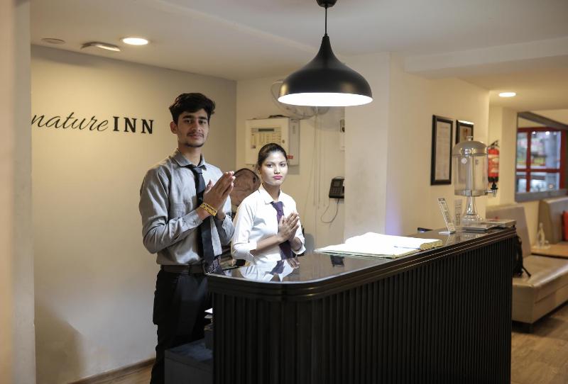 HOTEL SIGNATURE INN - image 9