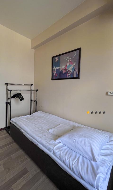 Twin Room with Shared Bathroom image 3