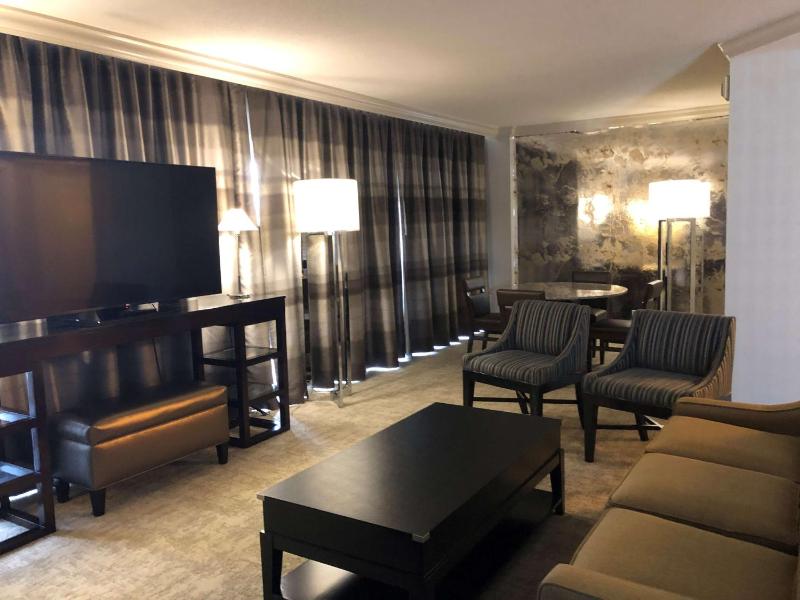 Hilton Houston Post Oak by the Galleria - image 37