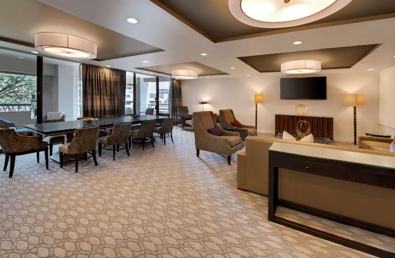 Hilton Houston Post Oak by the Galleria - image 30
