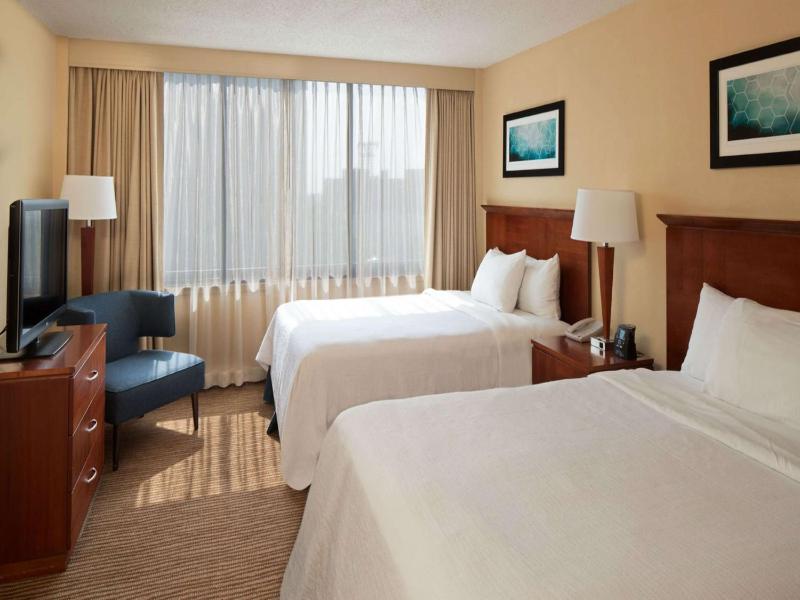 Two-Bedroom Suite - Non-Smoking image 3