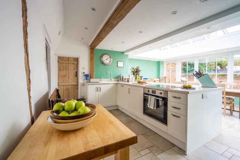 Myrtle Cottage - image 15