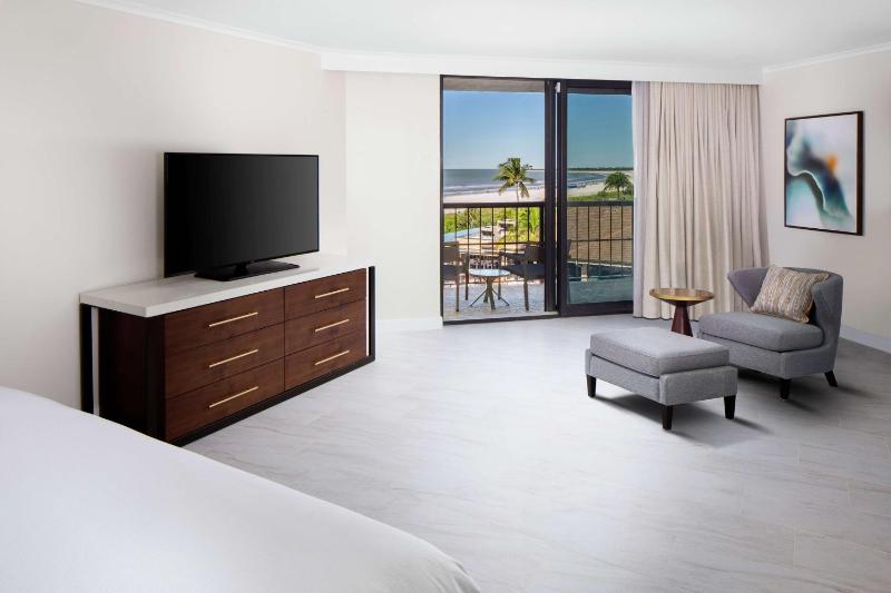 Hilton Marco Island Beach Resort and Spa - image 26