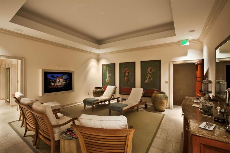 Hilton Marco Island Beach Resort and Spa - image 7