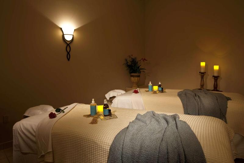 Hilton Marco Island Beach Resort and Spa - image 32