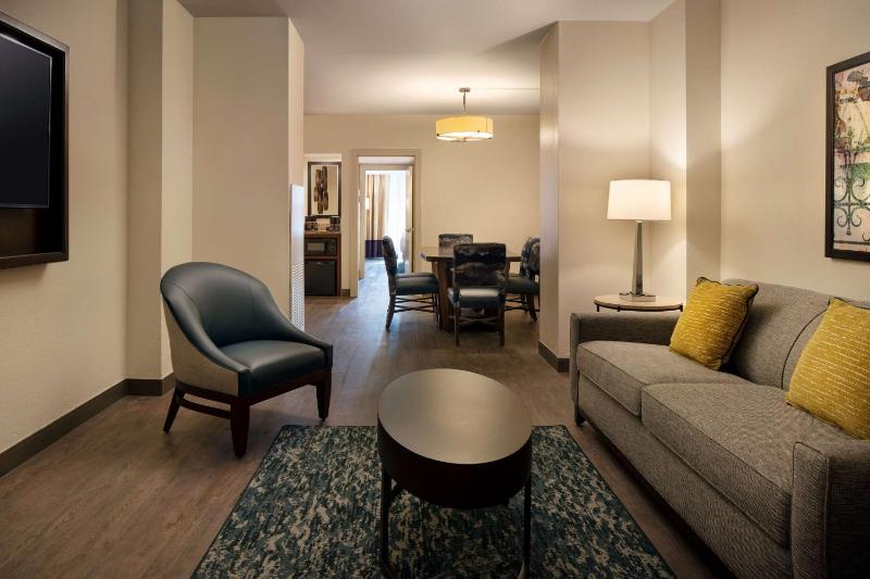 Executive One-Bedroom Double Suite - Non-Smoking image 3