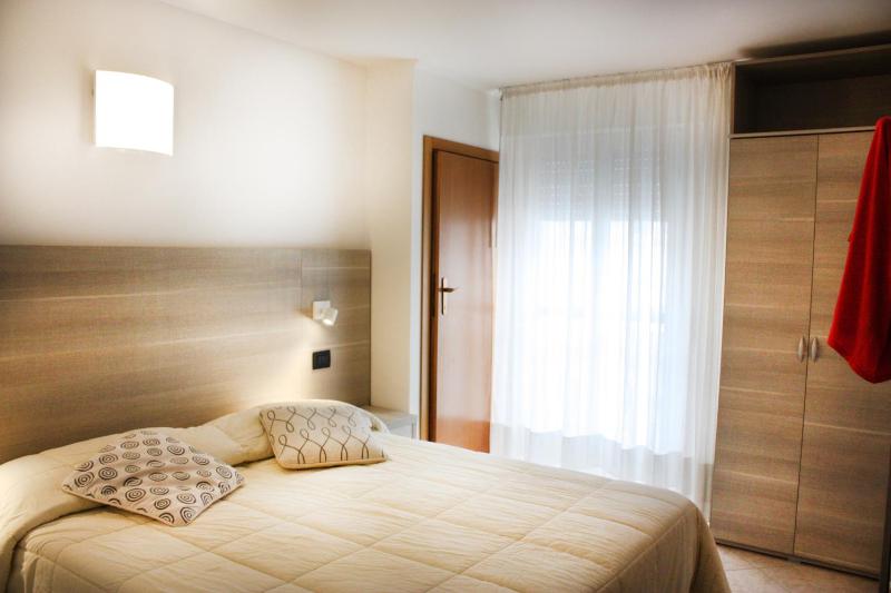 Superior Double Room image 3