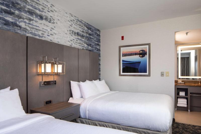 Standard Double Suite image 4