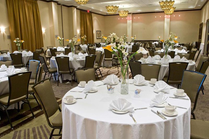 Embassy Suites By Hilton Savannah Airport - image 44