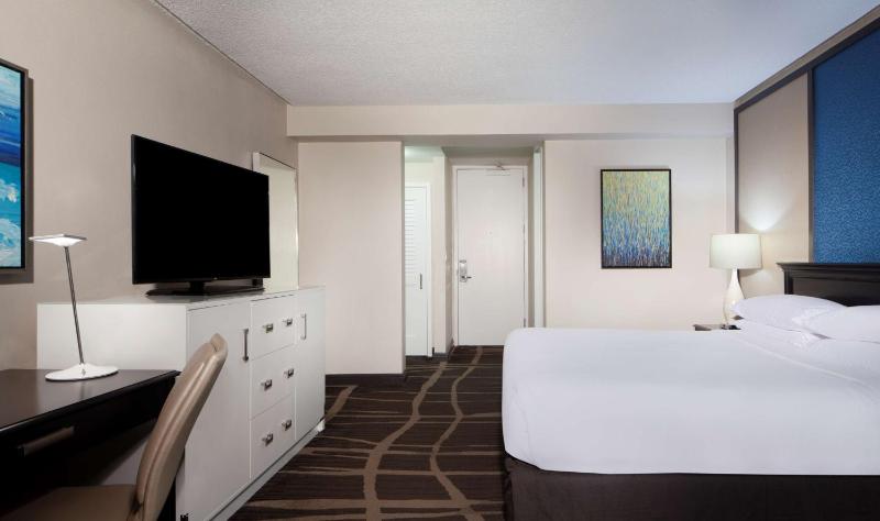King Room image 3
