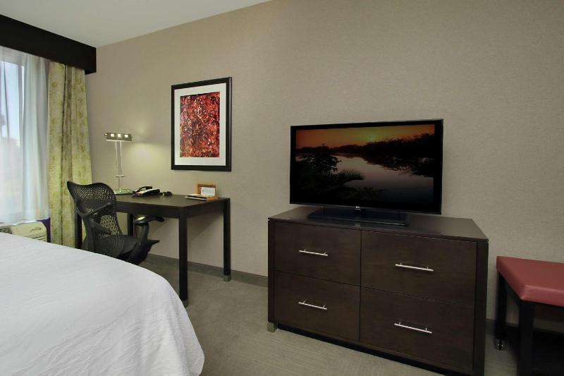 King Room image 4