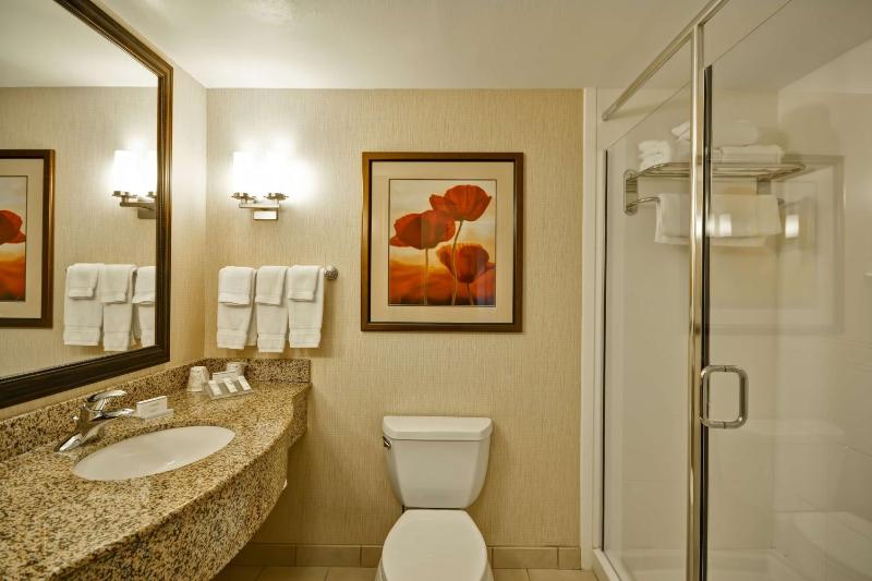 King Room image 2
