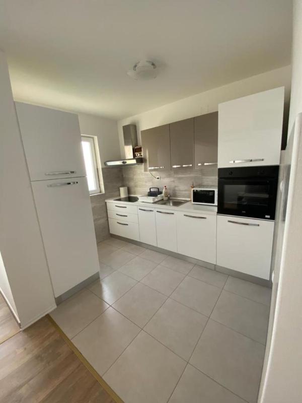 Apartment Leonardo - image 12