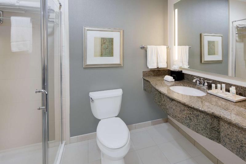 King Room image 2