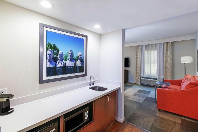 King Studio Suite - Non Smoking image 3