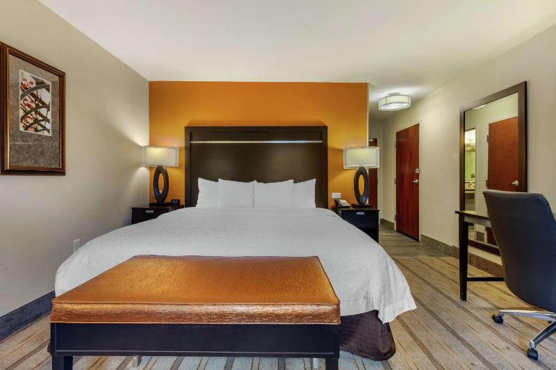 Executive King Room - Non-Smoking image 4