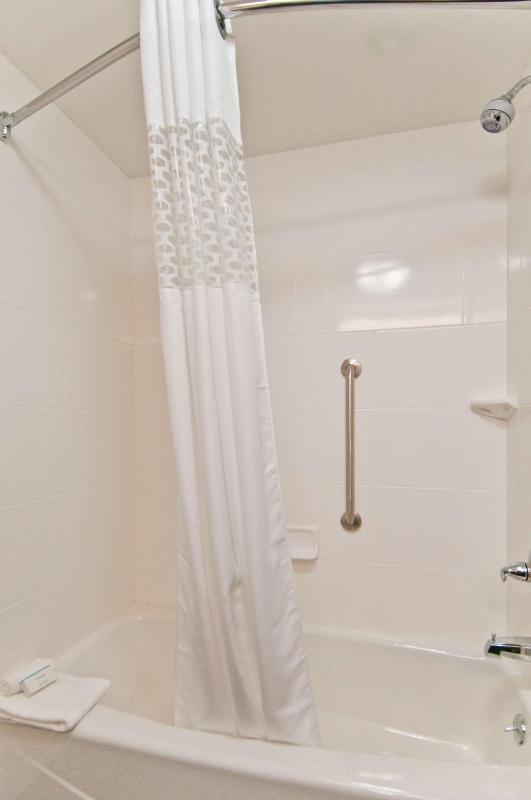 Executive King Room - Non-Smoking image 2