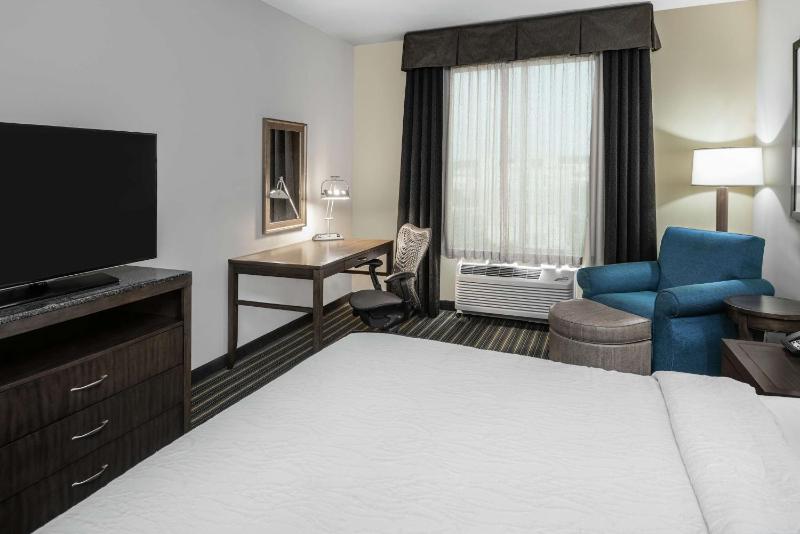 King Room image 4