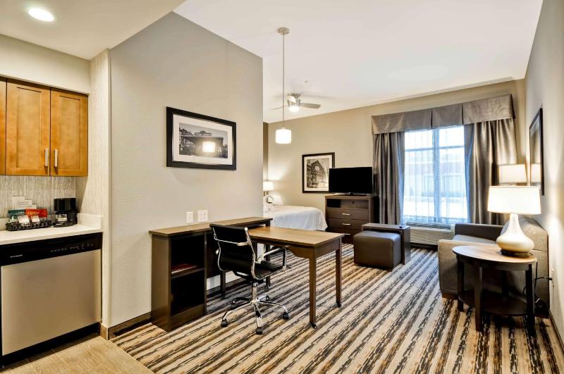 King Studio Suite - Non-Smoking image 1