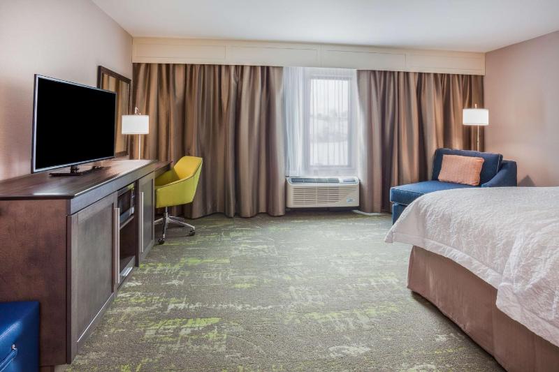 King Room - Non-Smoking image 1