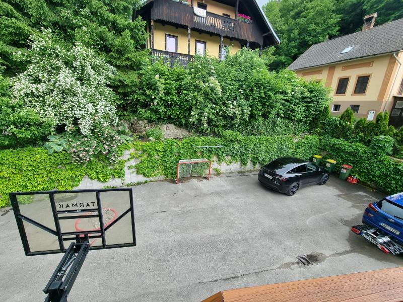 Two-Bedroom Apartment with Balcony image 1
