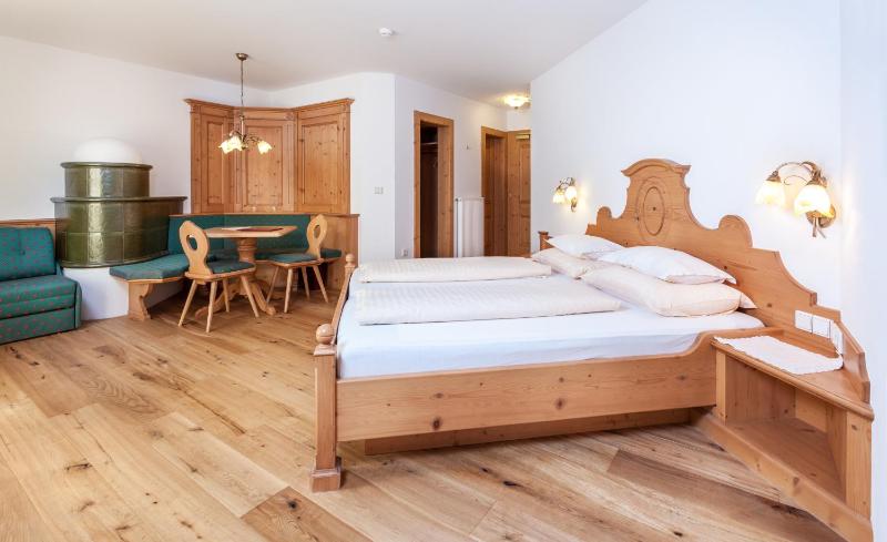 Junior Suite image 1