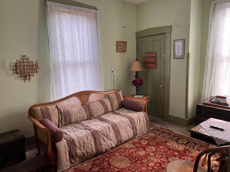 Mansion on The Mile B&B - image 11