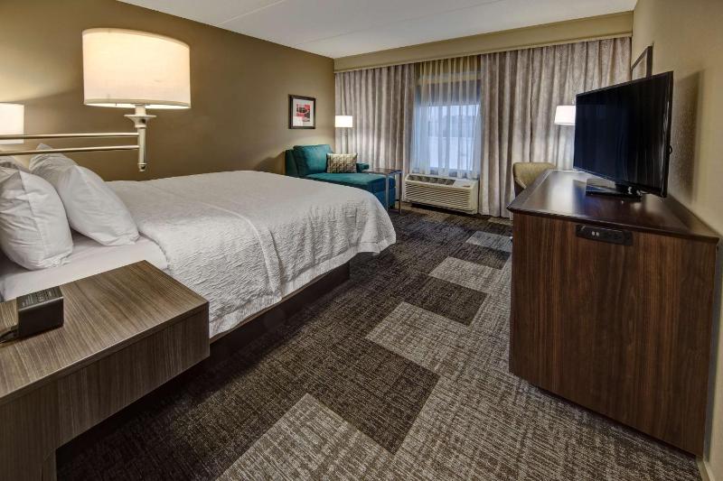 King Room - Mobility Access/Non-Smoking image 1