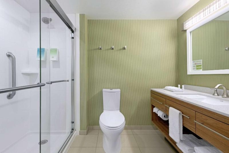 King Studio Suite - Non-Smoking image 2