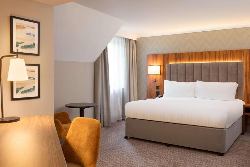 DoubleTree by Hilton Southampton - image 29