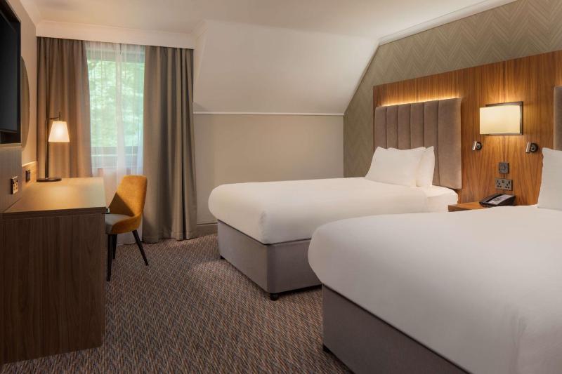 Twin Room image 1