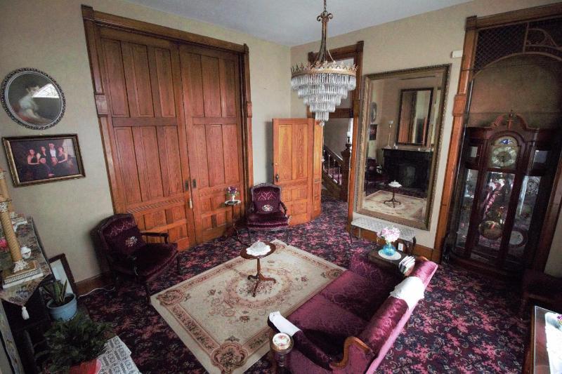 Mansion on The Mile B&B - image 15