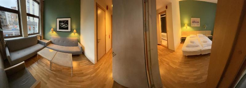 Family Room image 2