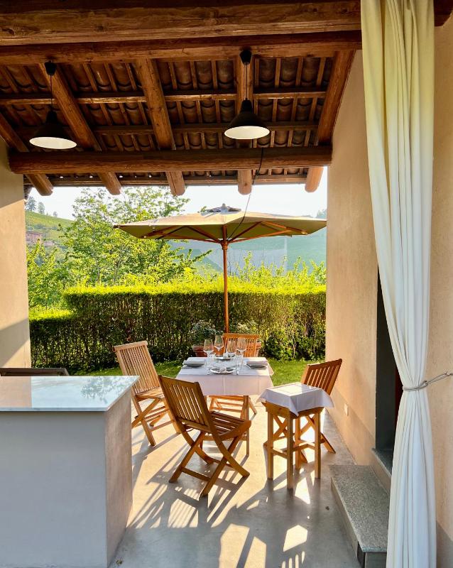 King Suite with Private Garden image 3