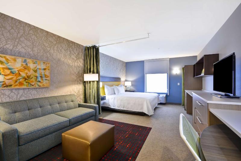 King Studio Suite - Non-Smoking image 1