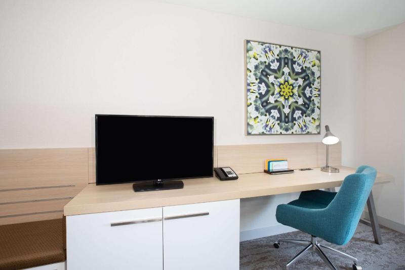 Wellness Queen Room with Two Queen Beds