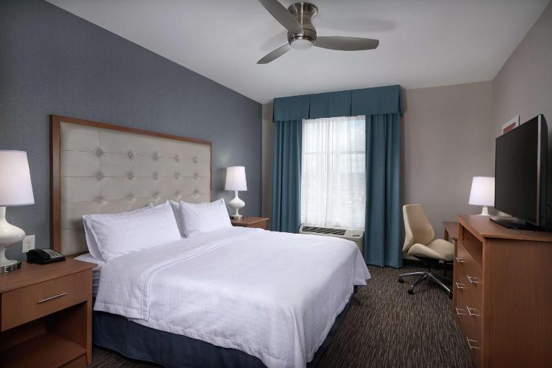 Two-Bedroom Suite - Non-Smoking image 2