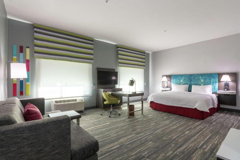 Hampton by Hilton Dallas East - image 32