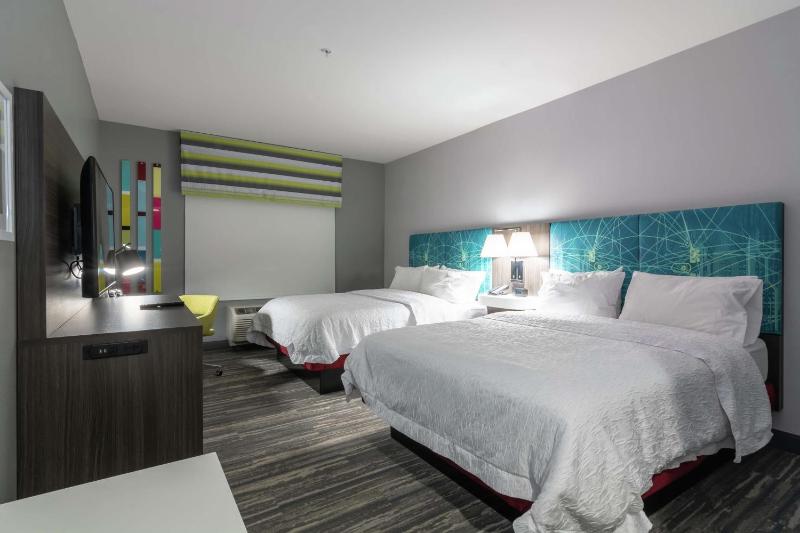 Hampton by Hilton Dallas East - image 34