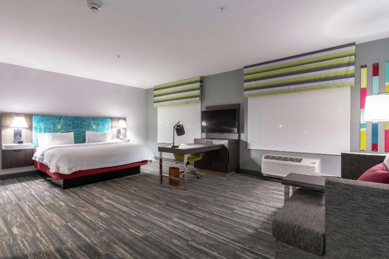 Hampton by Hilton Dallas East - image 48