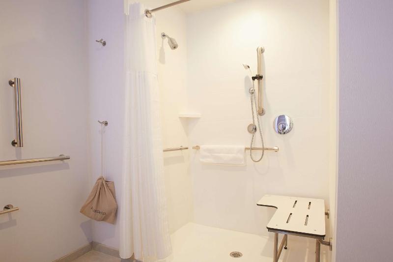 King Room with Roll-In Shower - Mobility/Hearing Accessible image 2