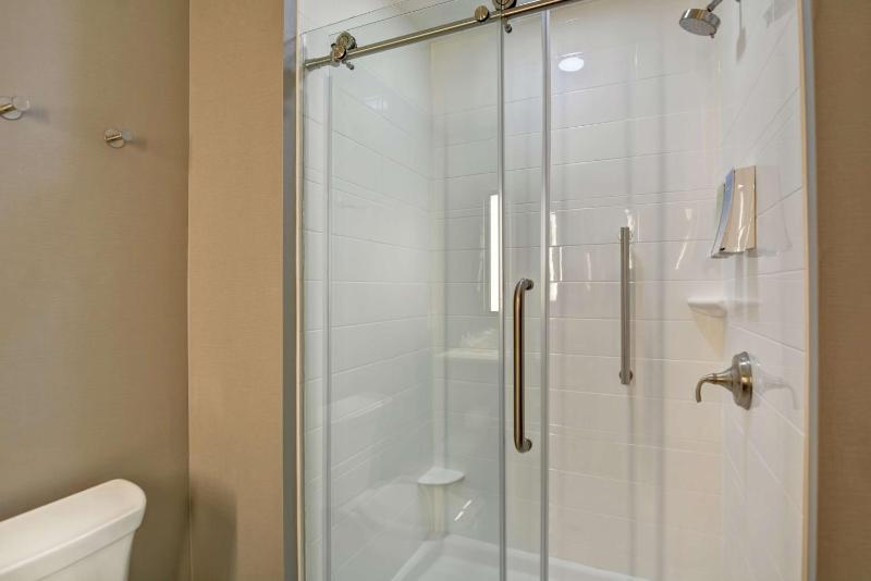 King Studio Suite - Non-Smoking image 3