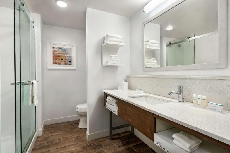 King Studio Suite - Non Smoking image 2