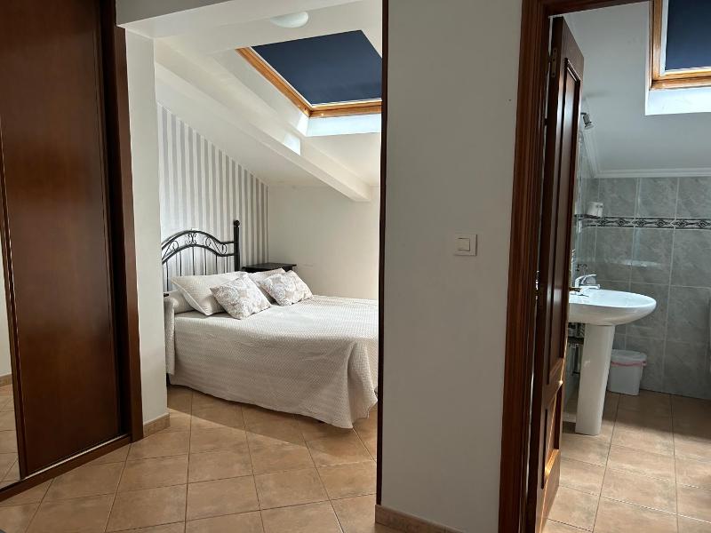 Double Room image 1