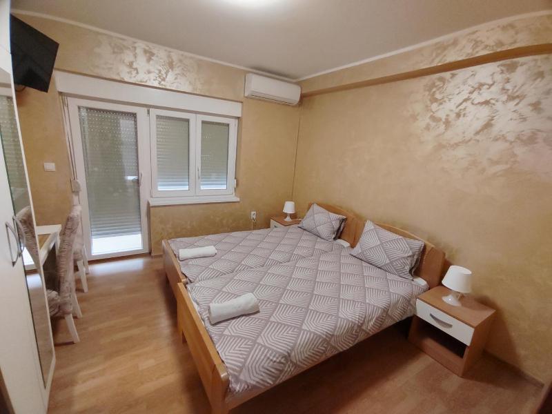 Apartment with Terrace image 2