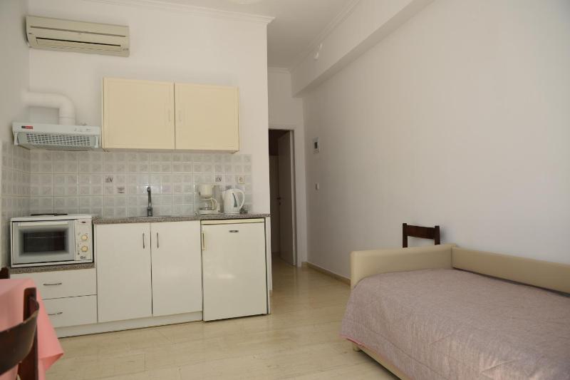 Apartment - Ground Floor image 4
