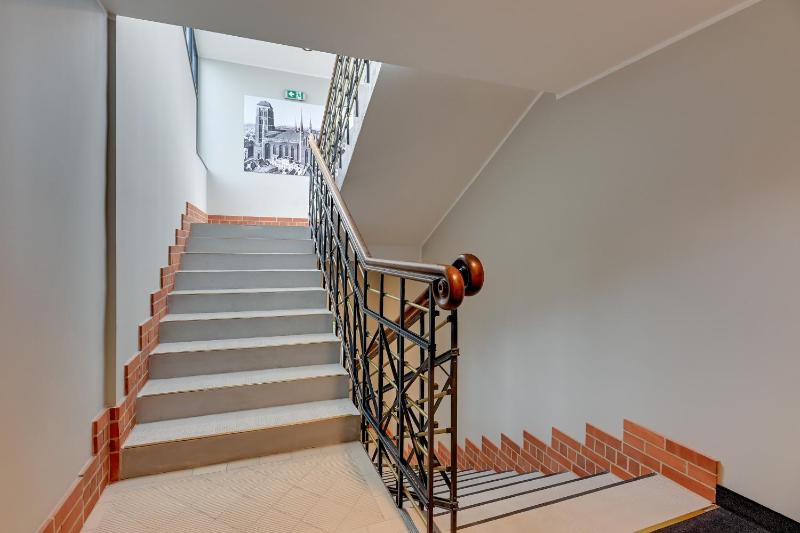 Waterlane Vintage - Fitness & Parking by Downtown Apartments - image 5